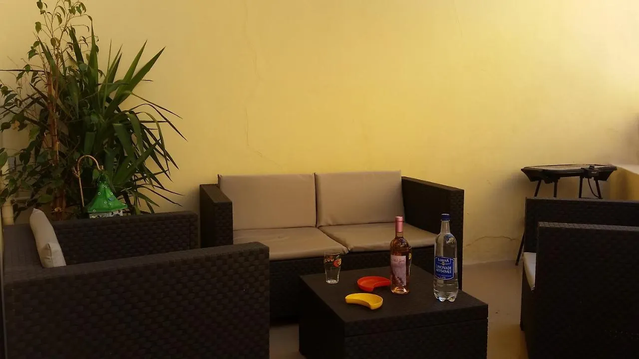 Apartment Ferienwohnung Luclem Arles