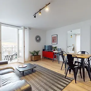 https://appartement-plein-ciel.hotels-rhonealpes.com